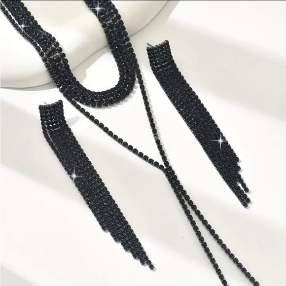 Black Crystal Y Lariat Choker Matching Earrings Rhinestone Necklace New Years - Picture 6 of 10
